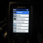 Garmin Striker 4 Portable Fishfinder Kit Marine Gps Chirp 77 200 Khz 3 5  Screen