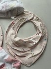 Janie And Jack 4 Pc Bundle Baby Girl Sz Newborn  0 Months  Snap Bibs  Hat   Sock