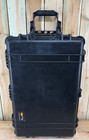 Pelican 1650 Protector Case Black Rolling Waterproof Good Condition Ab Free Ship