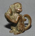 4cm Old Chinese Dynasty Bronze Feng Shui 12 Zodiac Monkey Peach Animal Statue
