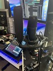 Rode Nt1   Cardioid Condenser Microphone   Complete Recording Kit W shock Mount