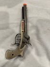 Vintage Hubley Dual Flintlock Cast Iron Pirate Toy Cap Gun Rare