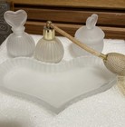 Vintage Vanity 4 Pc Set  White Frosted Heart Design  Great Condition