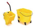 Rubbermaid Commercial Products Wavebrake 35 Qt  Side-press Mop Bucket And Wringe
