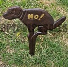 No Dog Pooping Solid Cast Iron Yard Sign Grass Lawn Garden Decoration