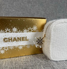 New Chanel Beaute White Tweed Pouch Makeup Bag 2024 Holiday Edition Gwp Vip
