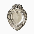 Vintage Reed   Barton Sterling Silver Floral Trim Heart   Bow Small Trinket Dish