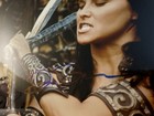 Lucy Lawless As Xena Warrior Princess Signed Autographed Photo 8x10
