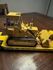 1 24 Nzg Caterpillar 941 Kettenlader Track Loader With Trailer
