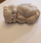 Vintage White Kitty Cat Figurine Laying Down Sleeping Ceramic 