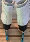 Jackson Soft Skate White Figure Skates Women   s Size 9 With Blade Guards