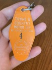 Vintage Towne   Country Motor Inn Hotel Motel Mt Pocono Pa  Room Key   Fob No 4