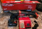 New Milwaukee M18 Fuel 15mm Random Orbital Polisher With Xc 5 0 Battery  Charger