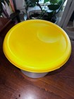 Rubbermaid Commercial 5723-24 Round 6 Quart Restaurant Container W lid