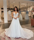 Chiffon Wedding Dresses Spaghetti Straps V Neck Lace Applique Beach Bridal Gown