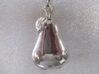 Vint   Estee Lauder  Aliage  Silver Tone Pear   Solid Perfume Pendant Necklace