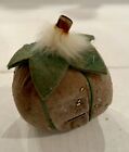 Velvet Pin Cushion Tomato Or Apple Fruit Form 1940s Tan   Green Vintage