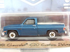 Greenlight - Blue Collar - 1981 Chevrolet Custom Deluxe Pickup Truck - 1 64