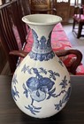 Large Antique Chinese Blue White Porcelain Vase