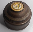 Vintage Victorian Couple Powder Puff Music Box Round Metal Vanity 5 25 w X 3 75 