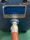 Vintage W r  Brown Pneumatic Air Vise 3  Jaws 2  Capacity Usa             working   