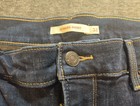 Levis Womens Classic Bermuda Shorts Size M 32 Blue Dark Wash 32x10 Denim 
