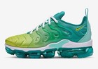 New Men s Nike Air Vapormax Plus Light Green Sneakers