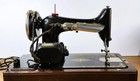 Vintage 1927 Model 99 Singer Portable Sewing Machine  Carrying Case And Manual