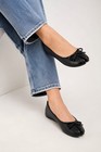 Chase   Chloe Women s Split Toe Tabi Ballet Flats Bow Slip On Casual Shoes