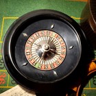 Vintage Ap 12  Roulette Wheel Game With 210 Small Bakelite Chips In Case 