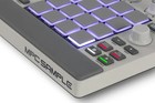 Akai Professional Mpc Sample Standalone Sampler Beat Usb-c Portable Midi