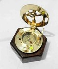 Antique Vintage Sundial Brass Pocket Compass With Wooden Box For Home Decoration