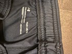 Under Armour Athletic Shorts Youth L Black Excellent W Pockets   Drawstring