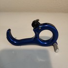 Total Control Carter Release 3 Finger Blue