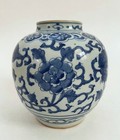 Genuine Authentic 17th C  Chinese Late Ming Dynasty Blue   White Porcelain Jar