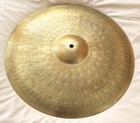 Paiste 20  Signature Series Ride Cymbal Heavy  88 Oz    video 