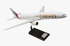 Gemini Emirates Boeing 777-300er New Livery A6-emv Desk 1 100 Model Xx Airplane