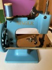 Blue Singer 20 Sewhandy Sewing Machine Toy Original Paint Beautiful Original Box