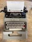 1970s Olivetti Lettera 35l Typewriter Nom-354-i With Shoulder Soft Bag 