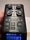 Zoom H6 Handy Recorder Body Only     Turns On