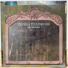 Signed Insert New Trisha Yearwood -the Mirror Lp Record Album  read 