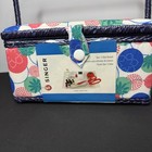Singer 07230 Sewing Basket With Sewing Kit  Needles  Thread  Pins  Scissors  New