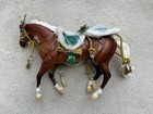 Breyer Christmas Holiday Loping Quarter Horse  700122 Minstrel Latigo 2019 Exc