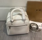 Cbh04 Cube Rogue 20 Shoulder White Shipment With Attached Labels