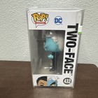 Funko Pop Two Face Batman The Animated Series  432 2021 La Comic Con Exclusive    