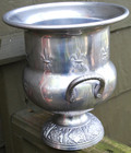 Vtg Fleur De Lis Ice Bucket Cooler Cast Aluminum Metal Pedestal Base W Handles