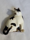 Cat Sitting Lapel Hat Jacket Pin