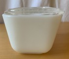 Pyrex - Pink Gooseberry - Small Refrigerator Dish   Lid - 501 - 1 5 Cup