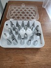 25 Pc  Wilton Inc   Cake Decorating Tips 