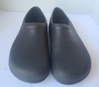 Crocs M8 W10 Bistro Black At Work Clog Shoes Slip Resistant Nursing Chef Comfort